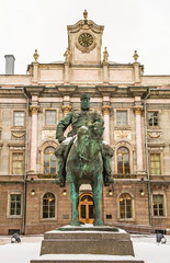 Fototapeta premium Monument to the Russian Emperor Alexander the Third in St. Petersburg