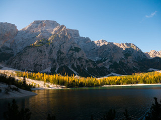 Fototapeta premium Braies Lake (Lago di Braies, Pragser Wildsee) in Dolomites mountains, Sudtirol, Italy. 