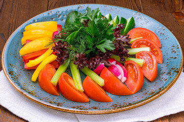 Green vegetable salad