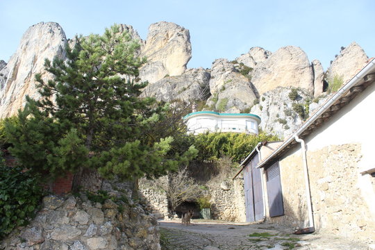 cellorigo,la rioja,comarca de haro,espa&ntilde;a,vista pe&ntilde;a luenga,montes obarenes