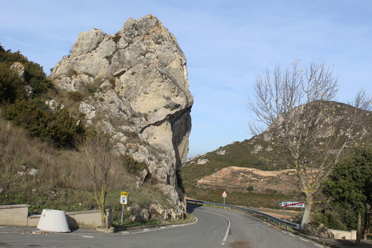 cellorigo,la rioja,comarca de haro,espa&ntilde;a,vista pe&ntilde;a luenga,montes obarenes