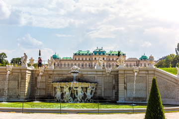 Fototapeta premium Fountain of the Upper Belvedere, view from the Gardens, Vienna 