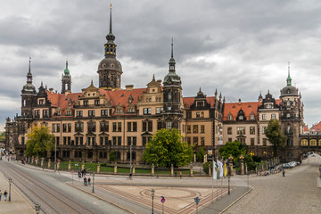 Dresden Residenzschloss Blick vom Zwinger Herbst 2017