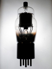 Válvulas electrónicas.