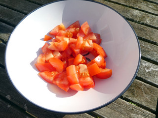 Tomaten würfeln