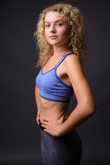 Young beautiful sport woman ready for gym