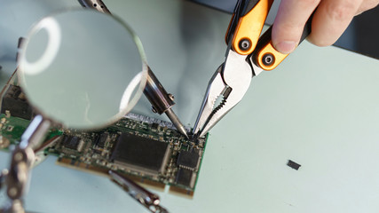 Repair motherboard. Microelectronics