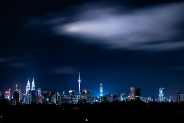 Fototapeta na wymiar Kuala Lumpur City nightview with clouds