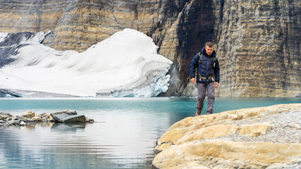 Hiken in Glacier National Park