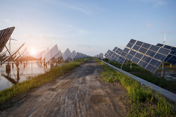 Fototapeta na wymiar Power plant using renewable solar energy with sun