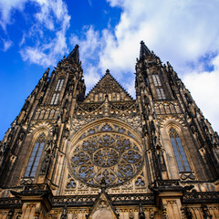 Fototapeta na wymiar Front view of the main entrance to the St. Vitus cathedral in Prague, Czech Republic, Europe – Image