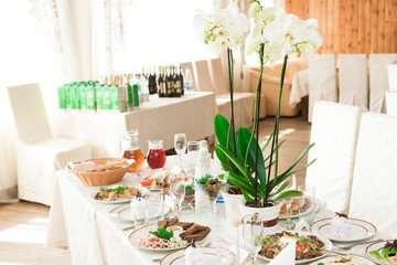 wedding banquet in a restaurant, party in a restaurant