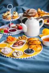 tea drinking, breakfast, tea with muffins and dried fruit