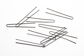 Pins invisible on a white background