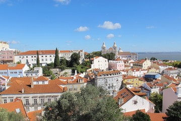 Fototapeta na wymiar view of the city Lisbon