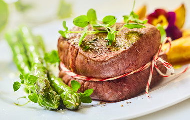 Rare roasted medallion of beef fillet steak
