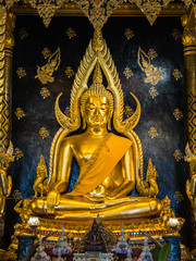 Phra Phuttha Chinnarath, famous Buddha statue