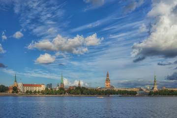 Obraz premium Riga embankment on a summer day