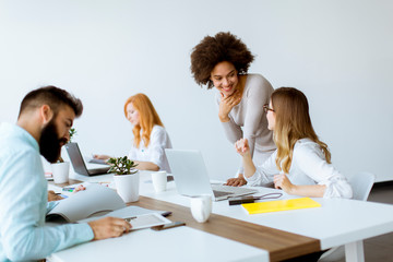 Fototapeta premium Business people working in modern office