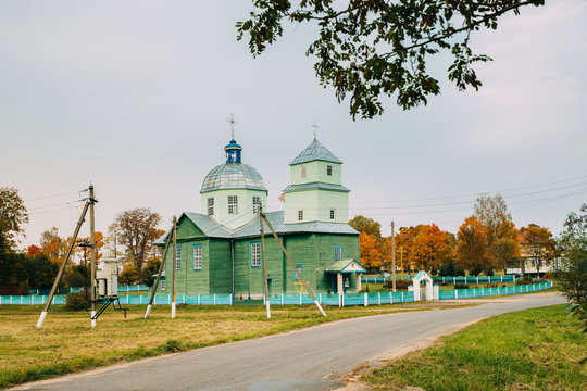 Porplishte, Dokshitsy District, Vitsebsk Region, Belarus. Old Wo