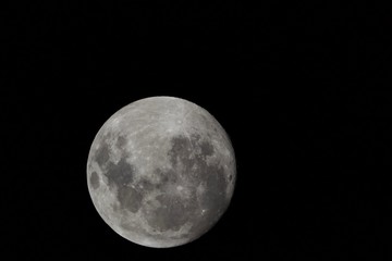 Vollmond I
