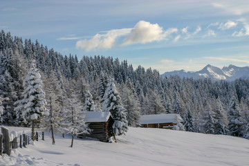 Fototapeta na wymiar Winter in Osttirol