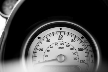 Vehicle dashboard gauge - speedometer - speed in mph