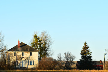 Old Run Down Farm House © Pam Walker