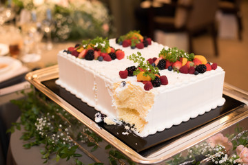 ウェディングケーキ
