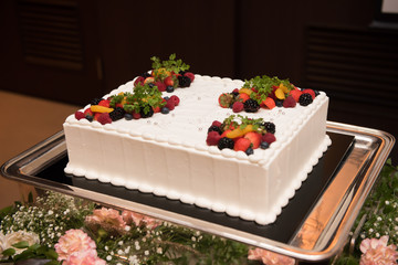 ウェディングケーキ