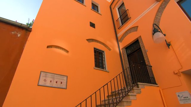 Close-Up: Tall Building