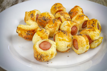 feuilletés à la saucisse