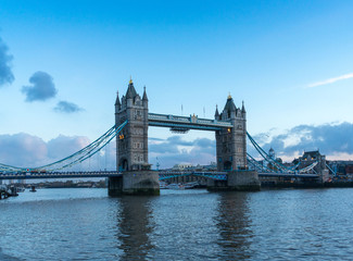 Fototapeta na wymiar Tower Bridge on the River Thames