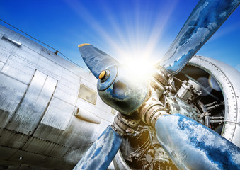 propeller of an historical aircraft against the sun © frank peters