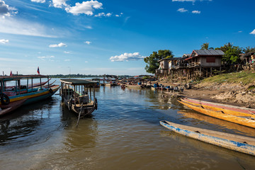 Fototapeta na wymiar Laos - Nakasong - die 4000 Inseln
