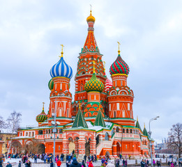 Fototapeta na wymiar St. Basil's Cathedral in Moscow before Christmas. Russia