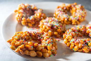 Struffoli, dolce tipico campano