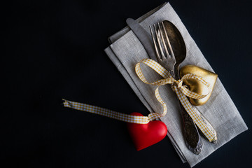 Table setting with hearts
