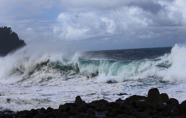 waves crashing on rocks
