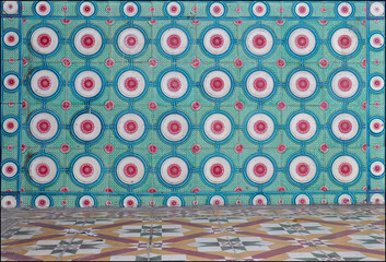 Geometric peranakan tiles