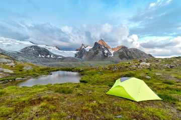 Tenda in montagna, Valle d'Aosta