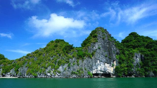 Halong Bay, UNESCO World Heritage Site, Quang Ninh Province, Vietnam