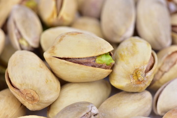 pistacio nuts in shells