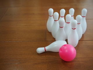 ボーリングのピン