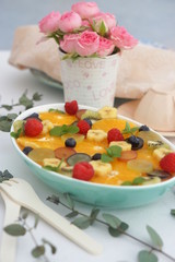 フルーツたっぷりゼリー