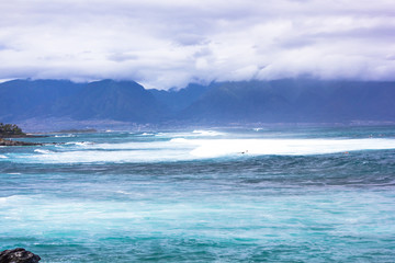 Fototapeta na wymiar Surfen auf Hawaii, Oahu