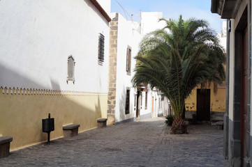 Fototapeta na wymiar Strasse in Las Palmas - Gran Canaria
