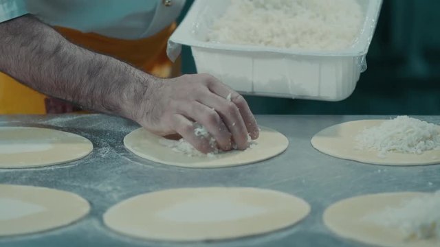 panzerotto barese riempimento mozzarella
