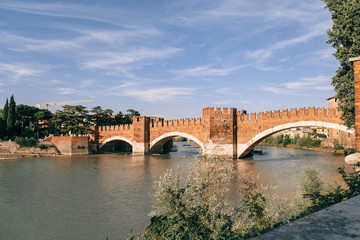 Fototapeta na wymiar bridge over the river verona italy