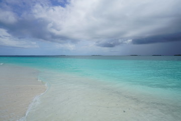 Fototapeta na wymiar View from an island in the Maldives